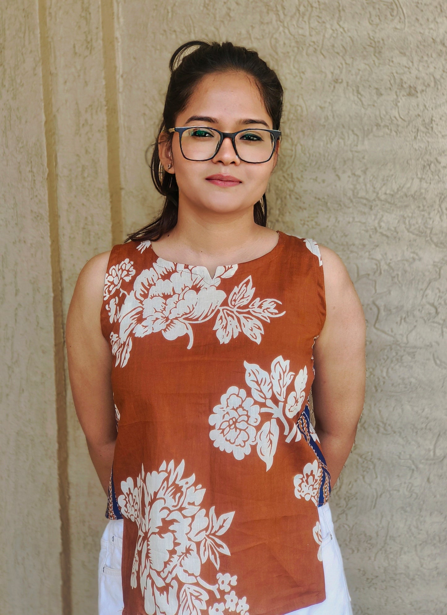 Rust Bloom Sleevless Kurti