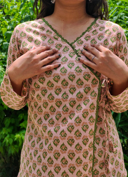 Gulnaar Peach Wrap Kurti 🌸| Floral Printed Cotton Tie-Up Kurti for Women Aardhvi