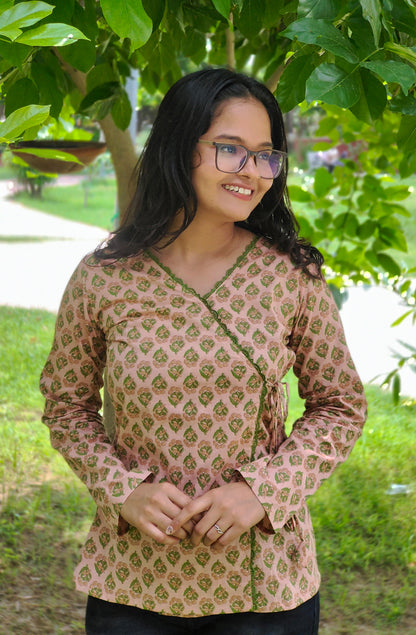 Gulnaar Peach Wrap Kurti 🌸| Floral Printed Cotton Tie-Up Kurti for Women Aardhvi
