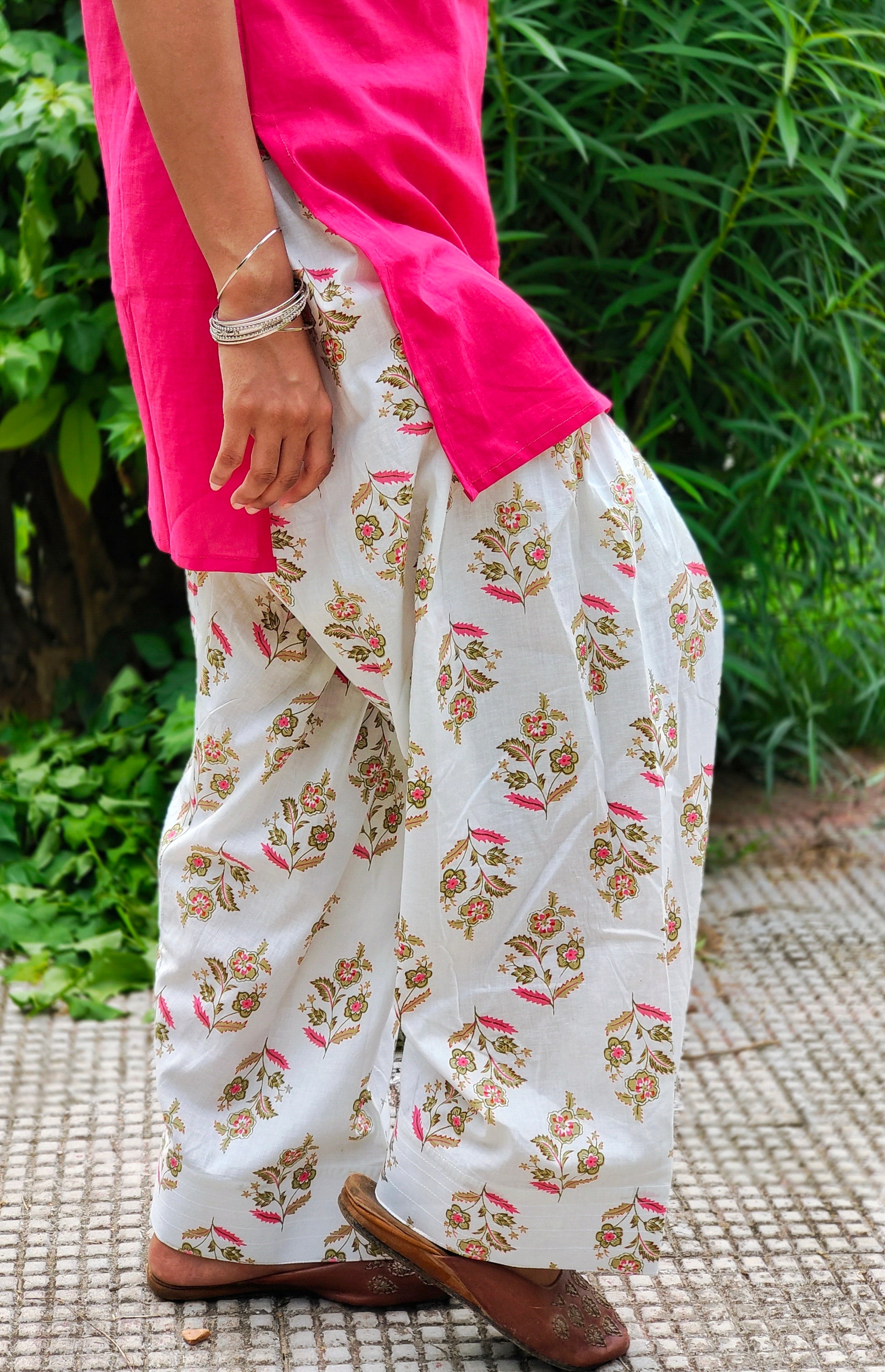 Gulabo Farsi Kurta Set Aardhvi