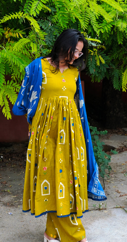 Mustard Yellow Kurta Set Aardhvi